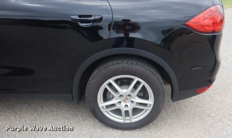 image for item DJ0546 2013 Porsche Cayenne  SUV