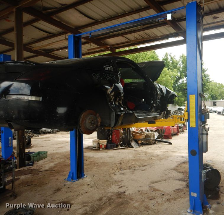image for item DJ0547 2021 Duro TP9KACX  two post automotive lift