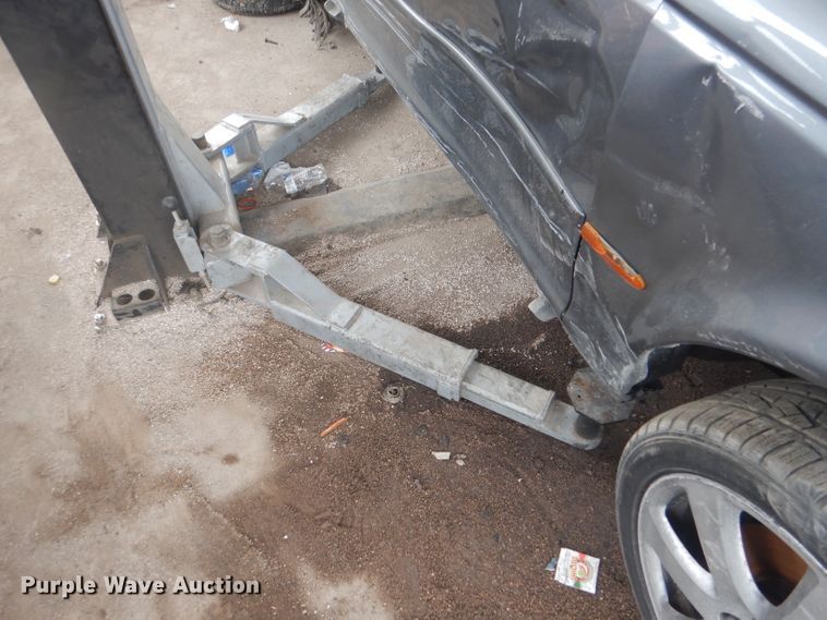 image for item DJ0548 Tuxedo TP9KF-TUX  two post automotive lift