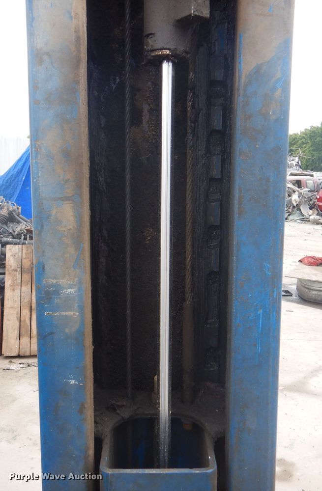 image for item DJ0551 (2) GPO 10 two post automotive lifts