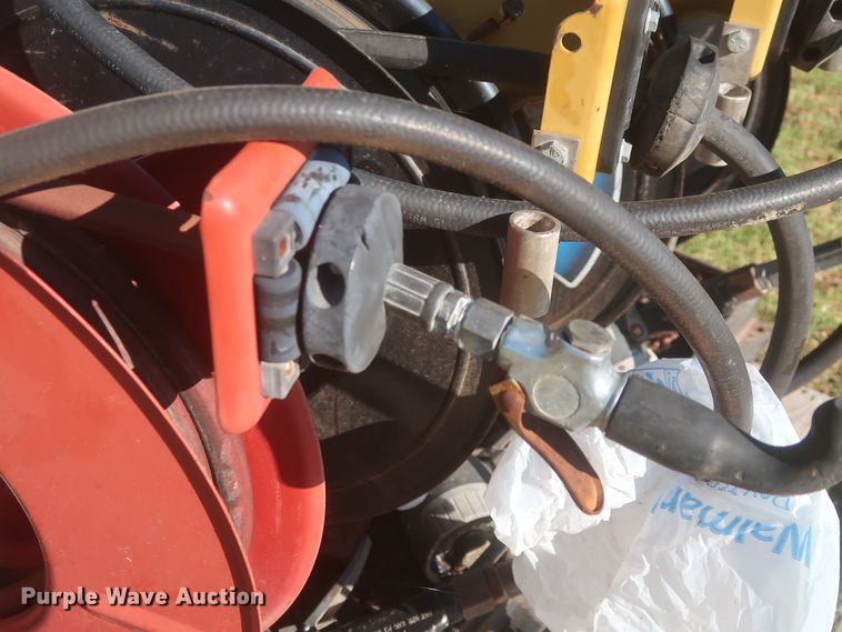 image for item DJ1929 Graco K220A4  lube station