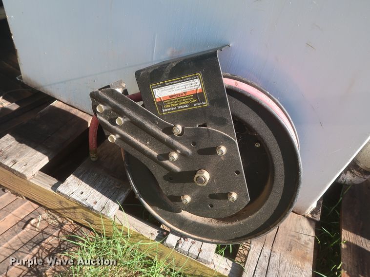 image for item DJ1929 Graco K220A4  lube station