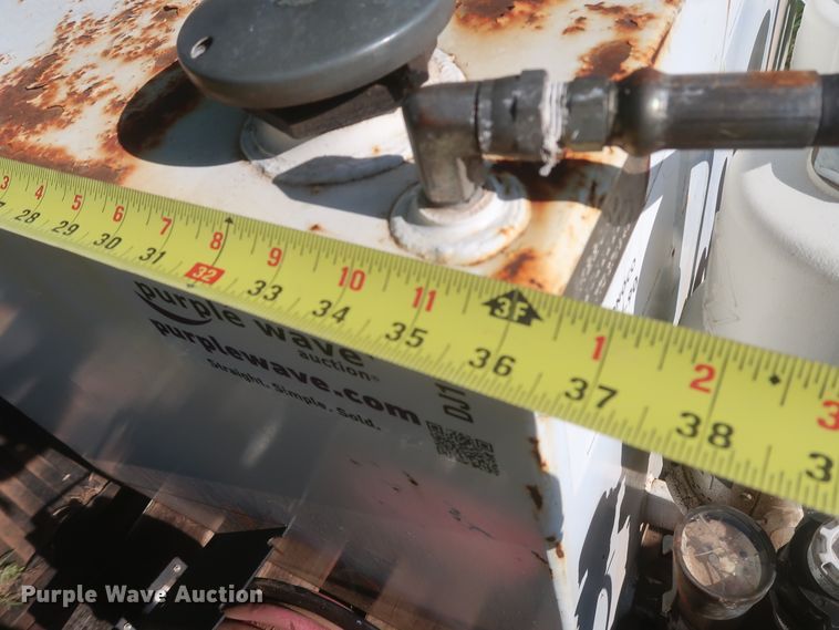 image for item DJ1929 Graco K220A4  lube station