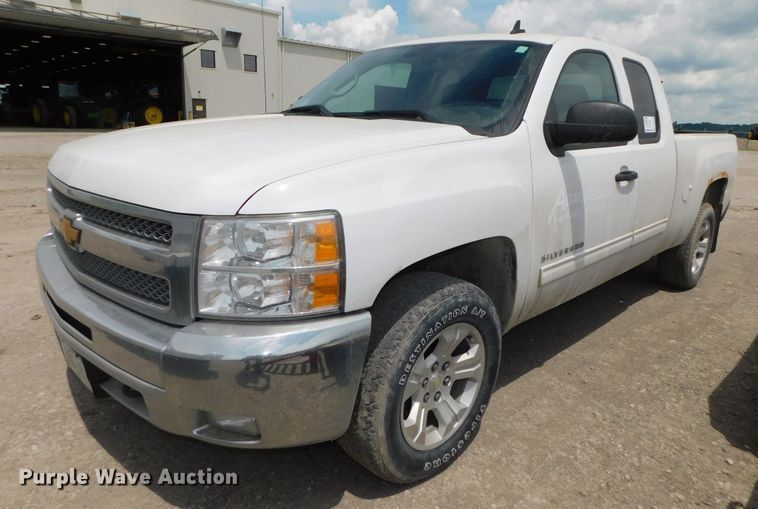 image for item DK8588 2012 Chevrolet Silverado 1500  Ext. Cab pickup truck