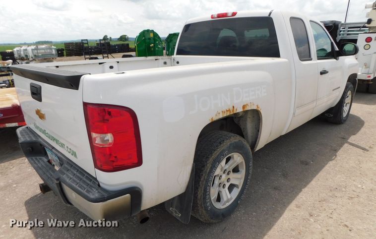 image for item DK8588 2012 Chevrolet Silverado 1500  Ext. Cab pickup truck