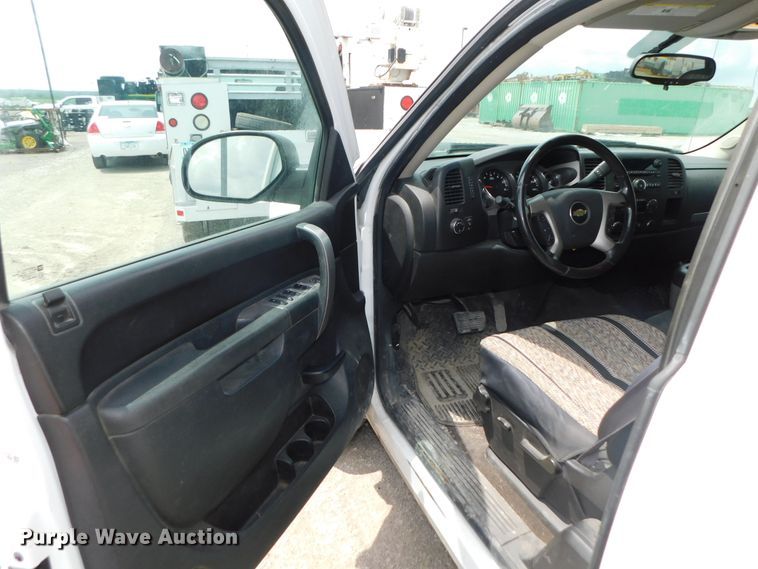 image for item DK8588 2012 Chevrolet Silverado 1500  Ext. Cab pickup truck