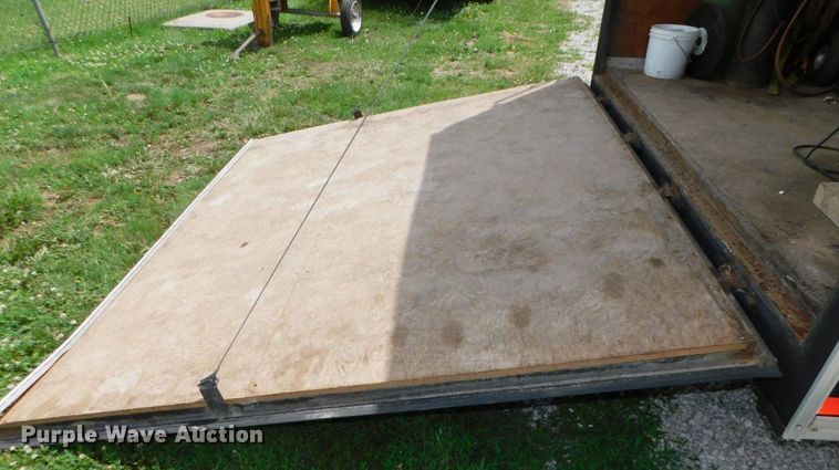 image for item DK8601 2015 H & H  enclosed cargo trailer