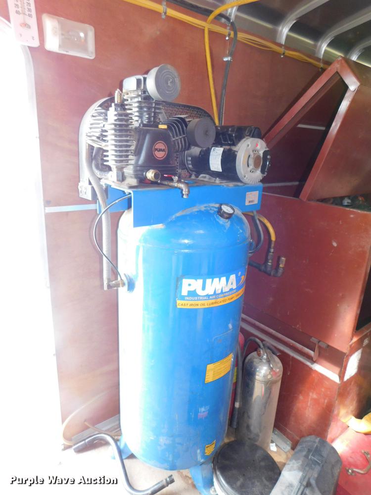 image for item DK8601 2015 H & H  enclosed cargo trailer