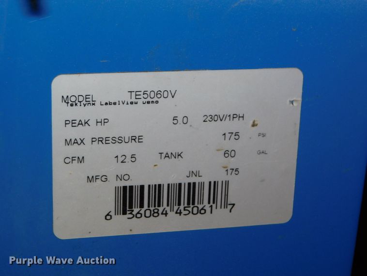 image for item DK8601 2015 H & H  enclosed cargo trailer