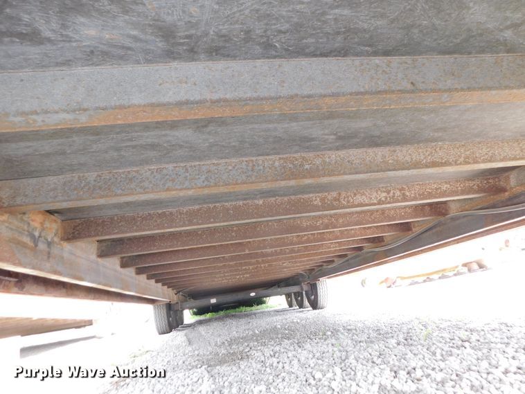 image for item DK8601 2015 H & H  enclosed cargo trailer