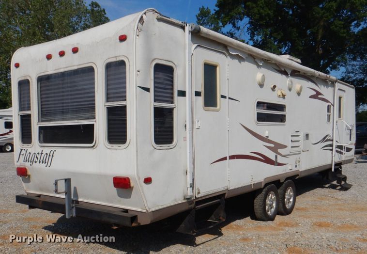 image for item DL0065 2007 Flagstaff Classic Super Lite  camper