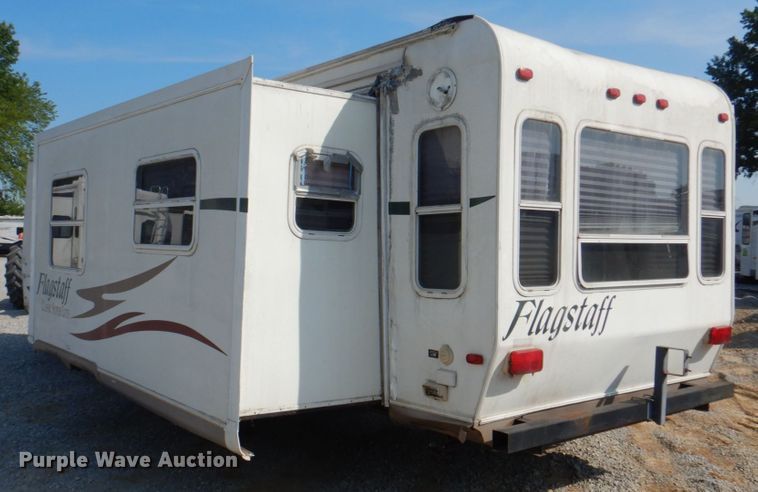 image for item DL0065 2007 Flagstaff Classic Super Lite  camper