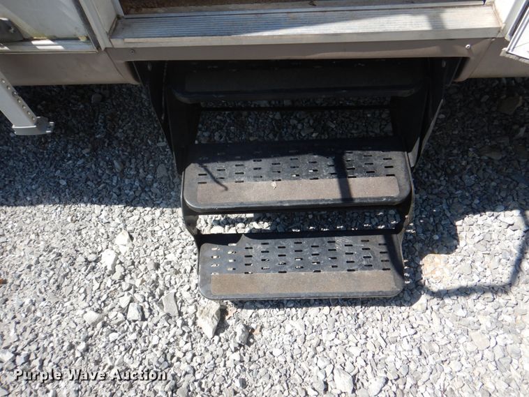 image for item DL0065 2007 Flagstaff Classic Super Lite  camper