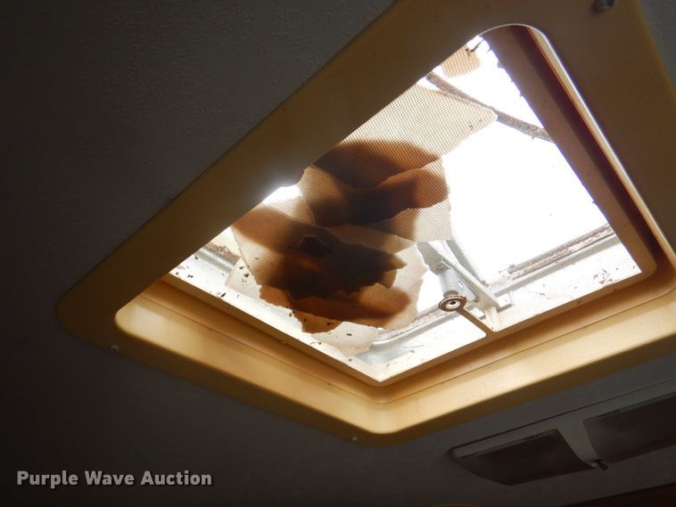 image for item DL0065 2007 Flagstaff Classic Super Lite  camper