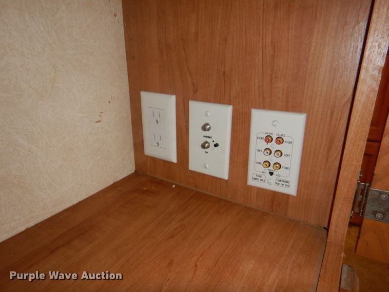 image for item DL0065 2007 Flagstaff Classic Super Lite  camper