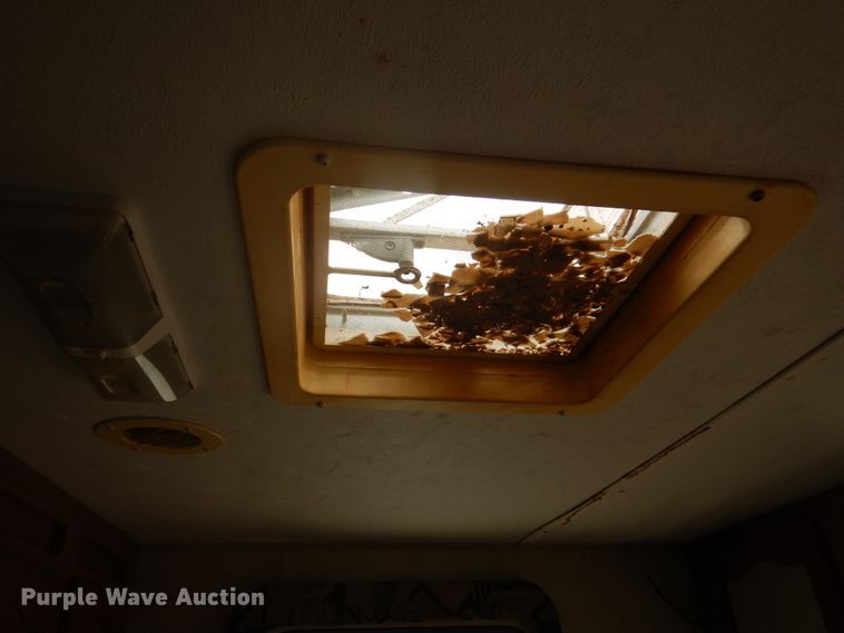 image for item DL0065 2007 Flagstaff Classic Super Lite  camper