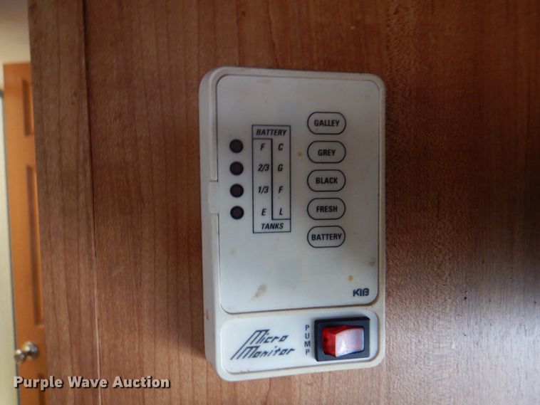 image for item DL0065 2007 Flagstaff Classic Super Lite  camper