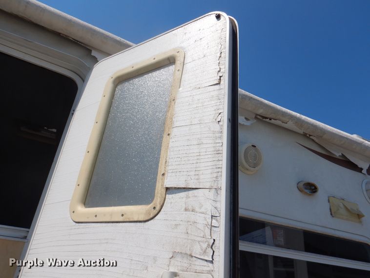 image for item DL0065 2007 Flagstaff Classic Super Lite  camper