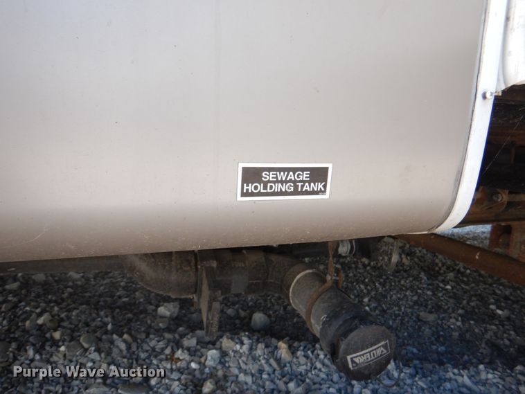 image for item DL0066 2005 Cross Roads Cruiser  camper