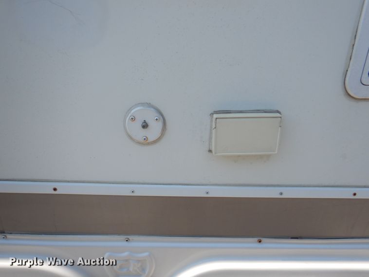 image for item DL0066 2005 Cross Roads Cruiser  camper