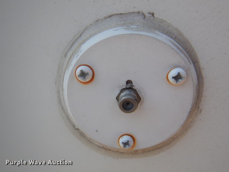 image for item DL0066 2005 Cross Roads Cruiser  camper