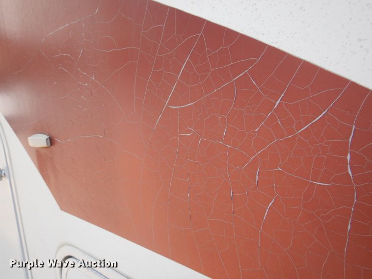 image for item DL0066 2005 Cross Roads Cruiser  camper