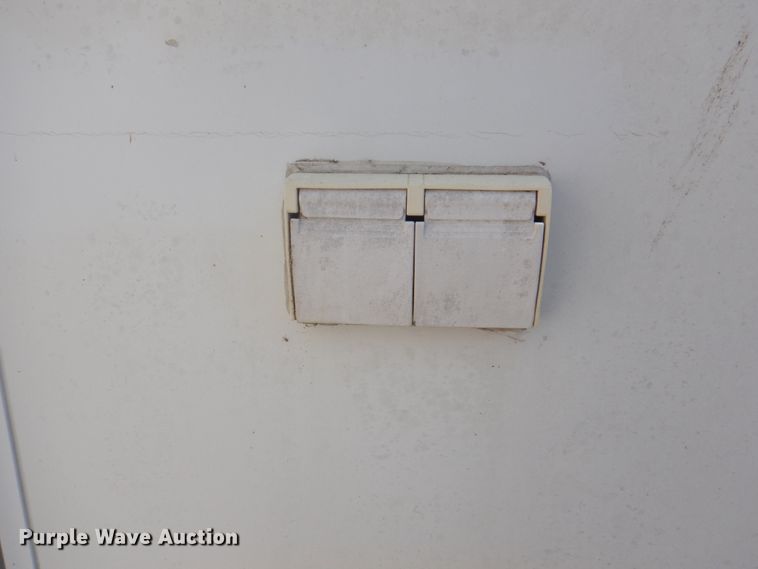 image for item DL0066 2005 Cross Roads Cruiser  camper