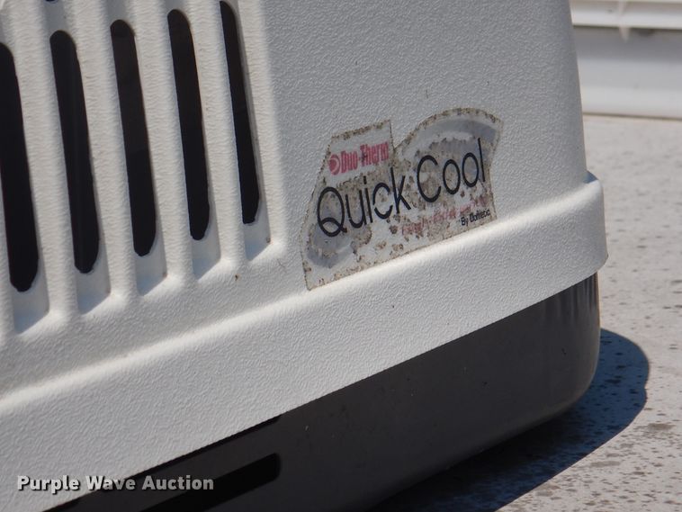 image for item DL0066 2005 Cross Roads Cruiser  camper