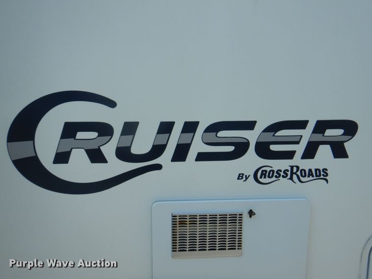 image for item DL0066 2005 Cross Roads Cruiser  camper