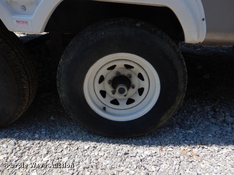 image for item DL0066 2005 Cross Roads Cruiser  camper