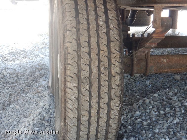 image for item DL0066 2005 Cross Roads Cruiser  camper