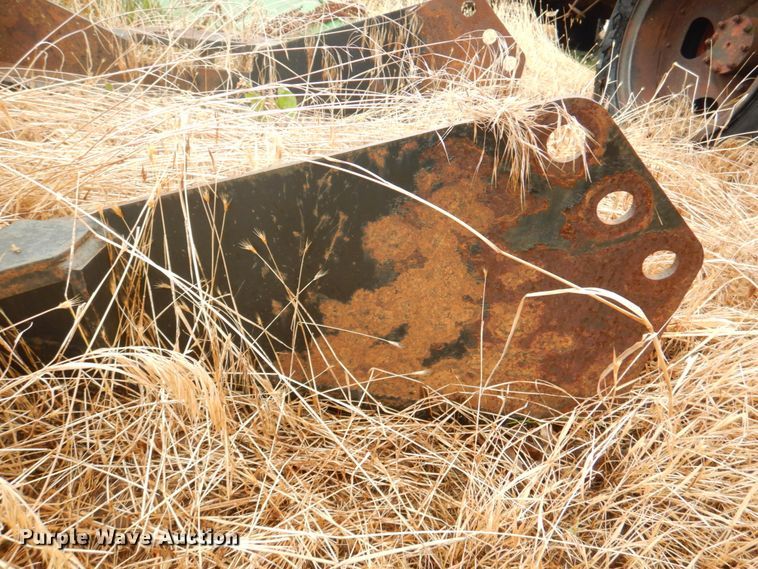 image for item DL0078 Grouser  12'W dozer blade