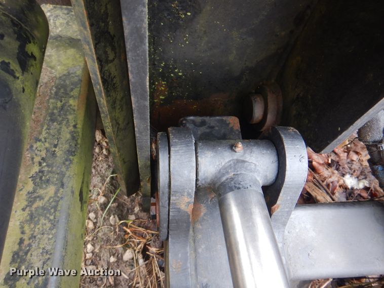 image for item DL0078 Grouser  12'W dozer blade