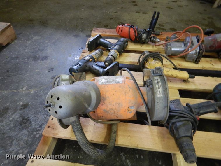 image for item DL3230 Tools