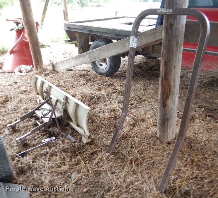 image for item DL3235 Lawn mower attachments