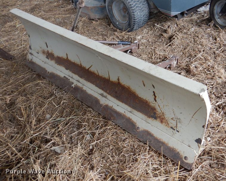 image for item DL3235 Lawn mower attachments