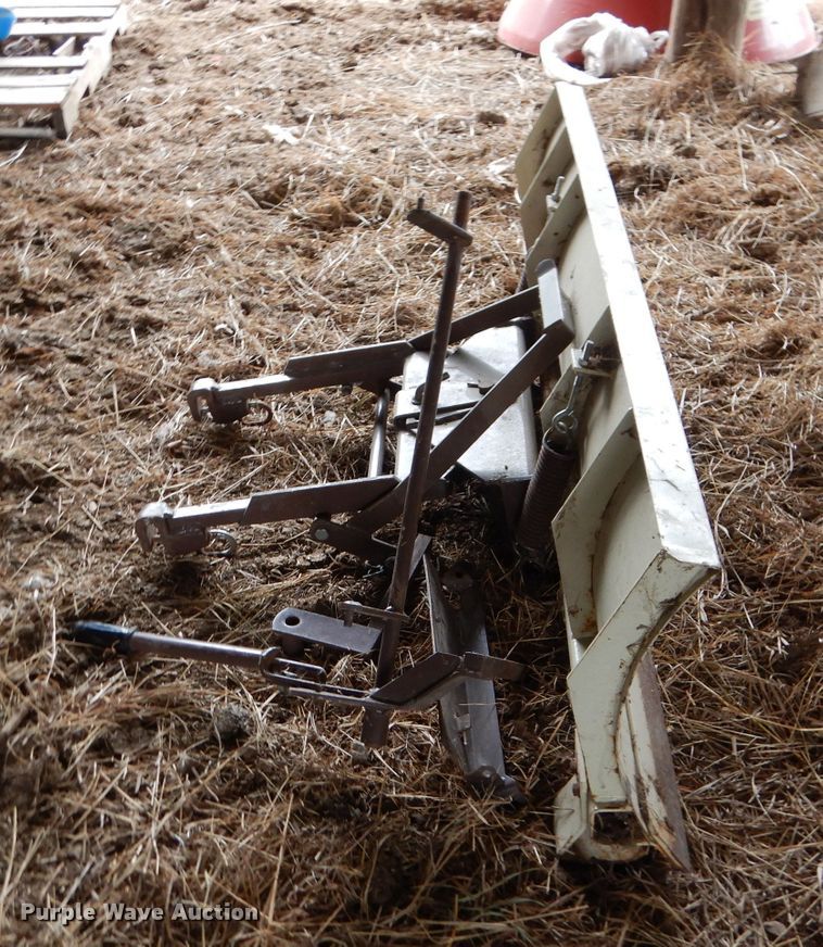 image for item DL3235 Lawn mower attachments