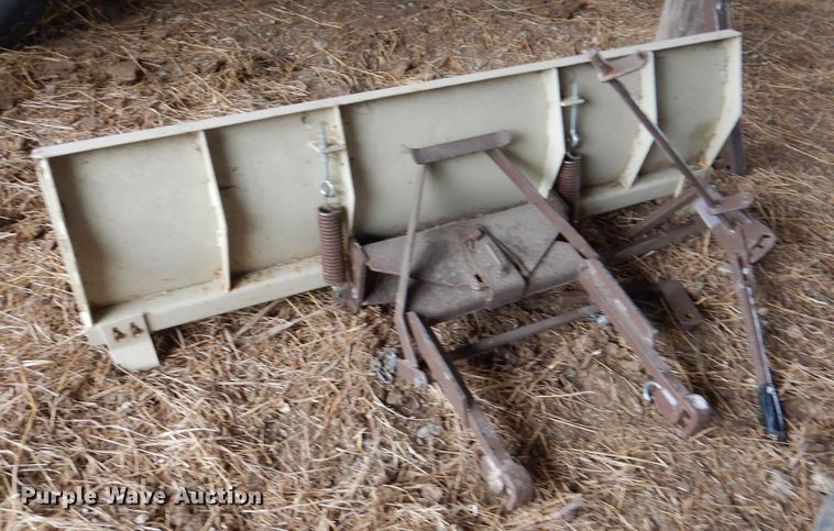 image for item DL3235 Lawn mower attachments