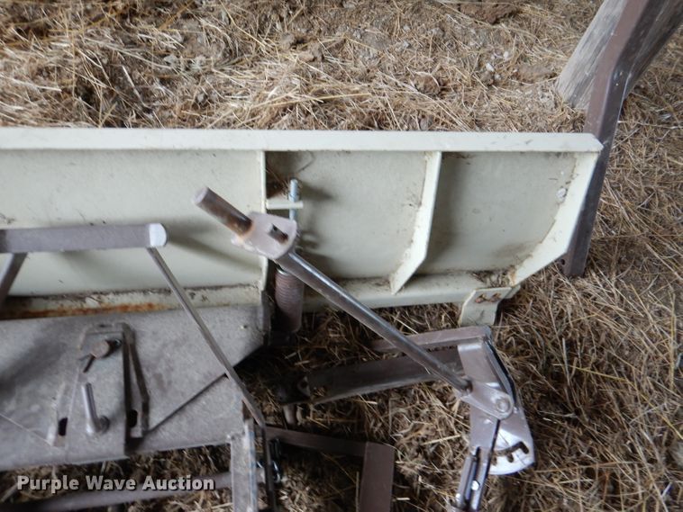 image for item DL3235 Lawn mower attachments