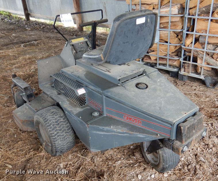 image for item DL3236 Grazer G1897V  ZTR lawn mower