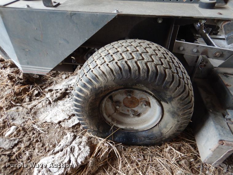 image for item DL3236 Grazer G1897V  ZTR lawn mower