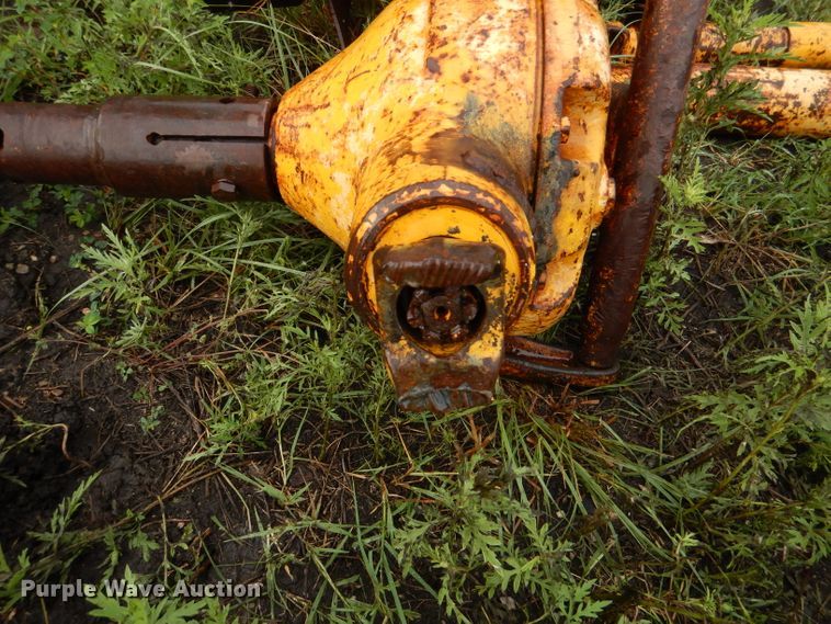 image for item DL3238 Danuser  post hole auger