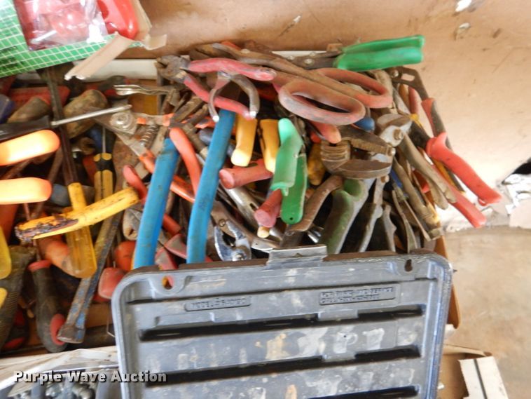 image for item DL3240 Tools