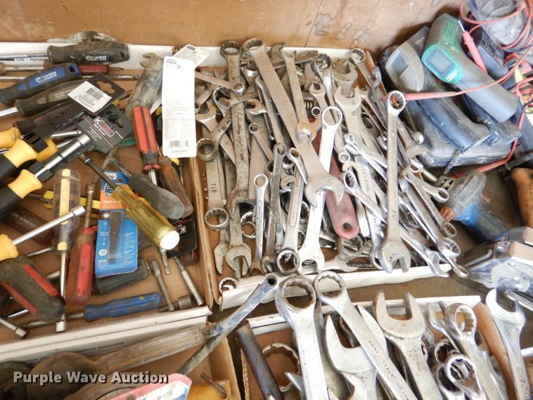 image for item DL3240 Tools