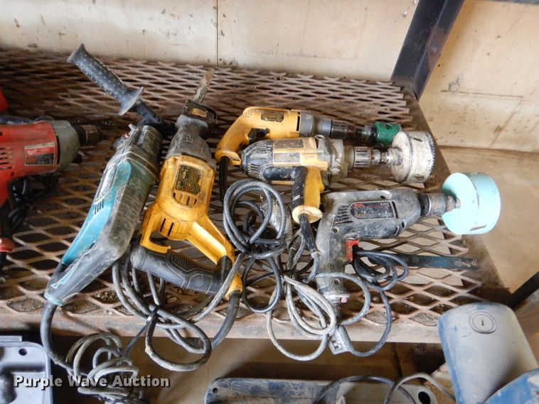 image for item DL3242 Tools