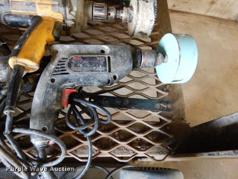 image for item DL3242 Tools