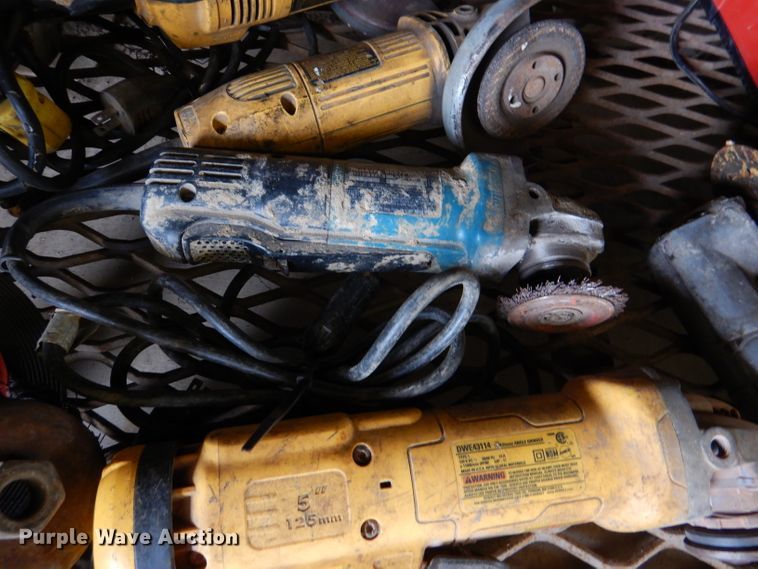 image for item DL3242 Tools