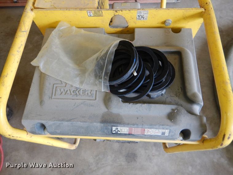 image for item DL3249 2009 Wacker Neuson PTS4V  water pump