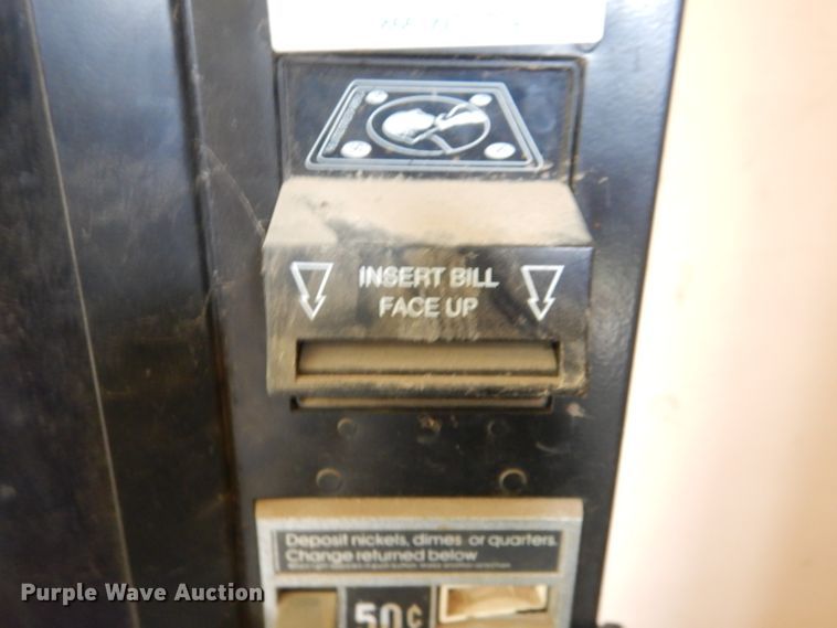 image for item DL3250 Pepsi  vending machine