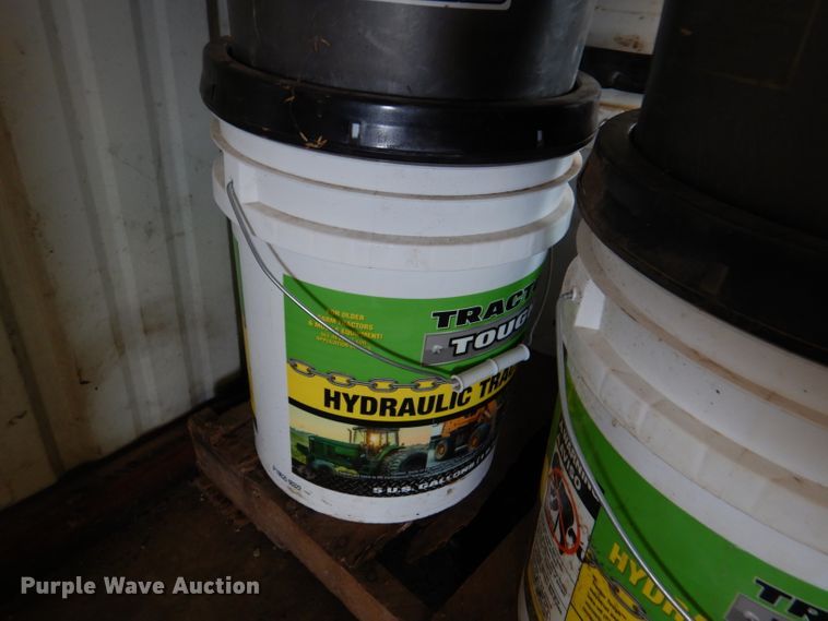 image for item DL3273 Lubricants